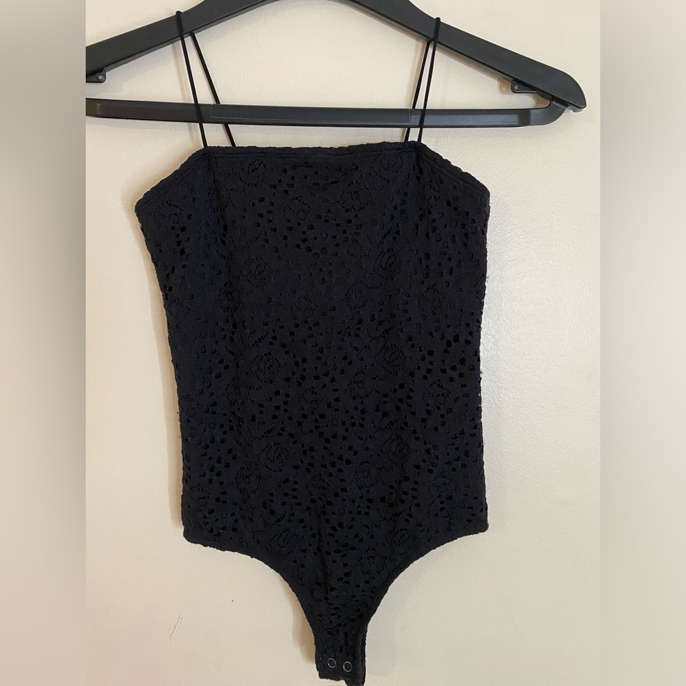 Hollister Black Eyelet Lace Bodysuit Top with adjustable spaghetti straps. XS